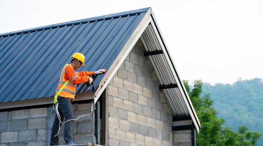 Professional gutter cleaning in Fields, OR